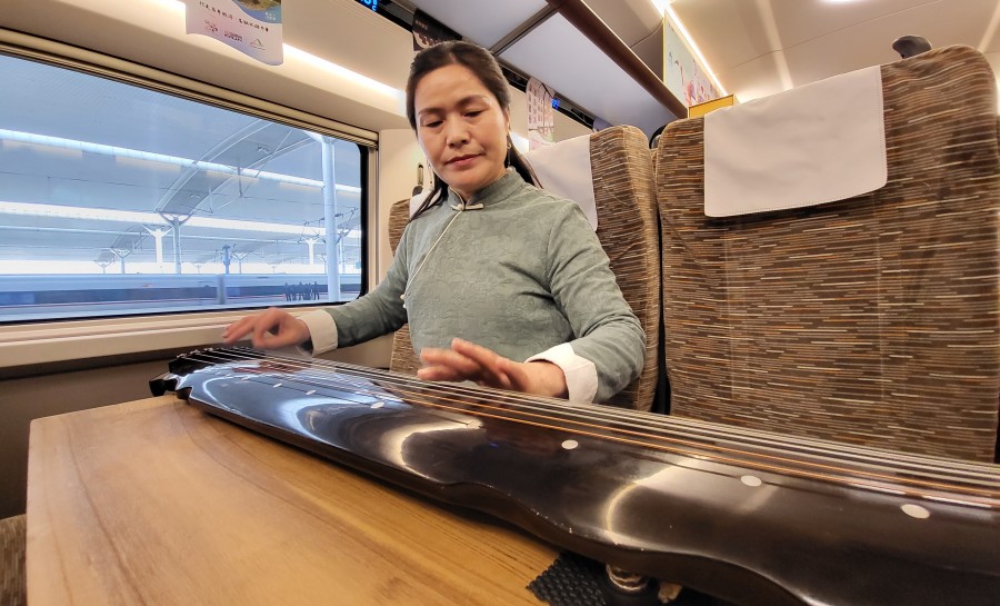 給永偉要新稿(頭版)乘環行高鐵 趕“文旅(3470225)-20230319152127.jpg